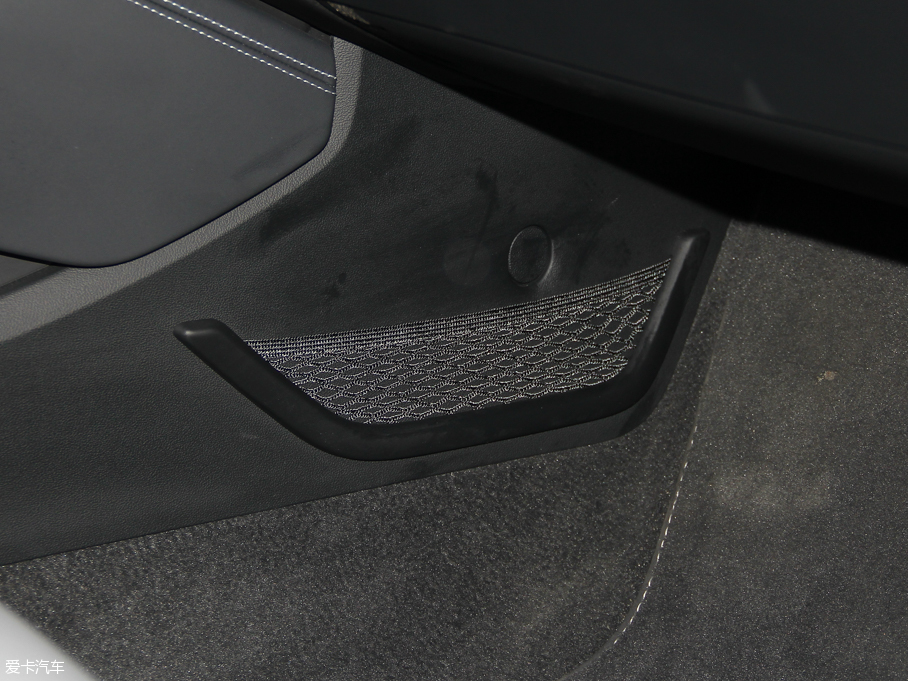 2015WTT Coupe 45 TFSI quattro