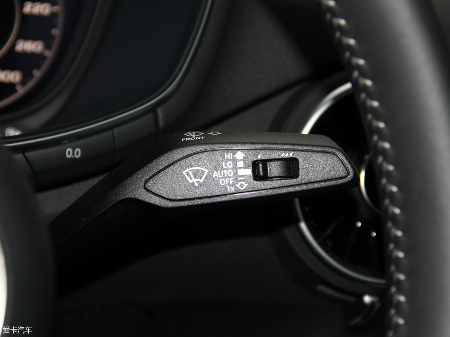 2015WTT Coupe 45 TFSI quattro