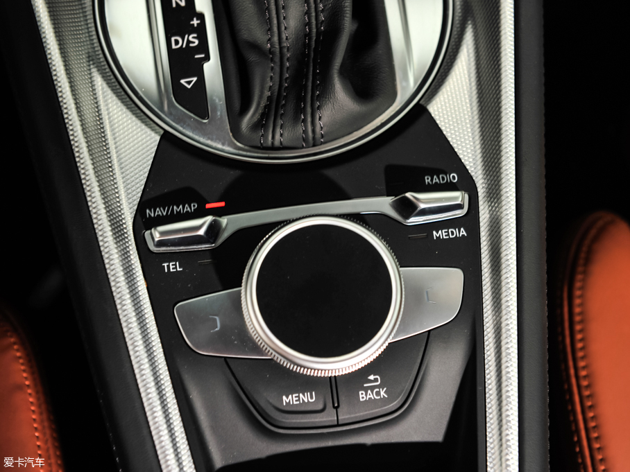 2015WTT Coupe 45 TFSI quattro