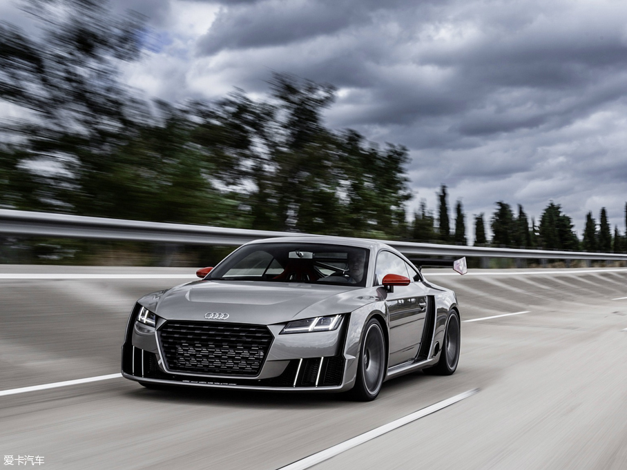 2015��W��TT Coupe clubsport turbo����܇