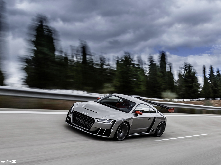 2015��W��TT Coupe clubsport turbo����܇