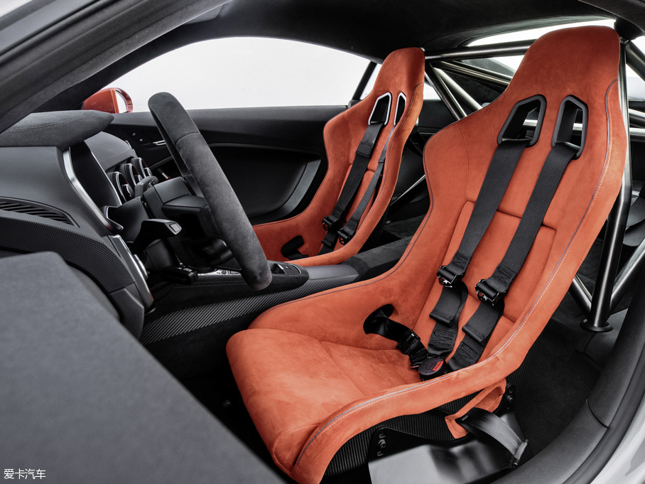 2015��W��TT Coupe clubsport turbo����܇