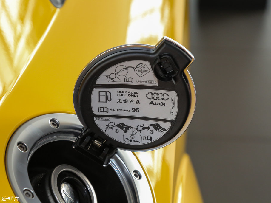 2015WTT Coupe 45 TFSI