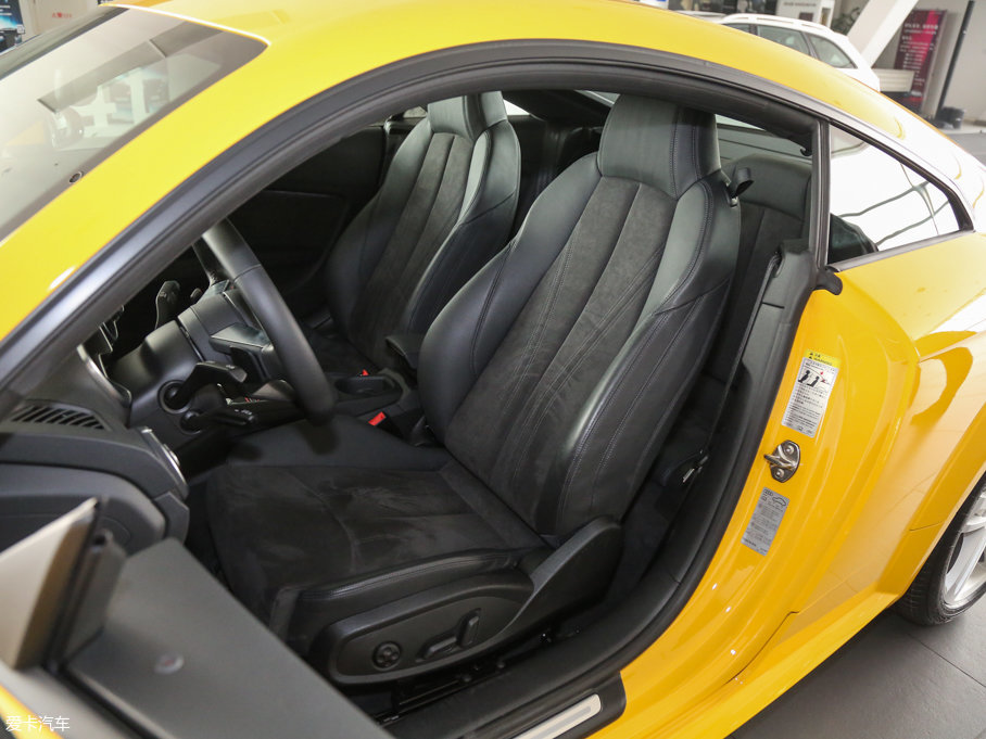 2015WTT Coupe 45 TFSI