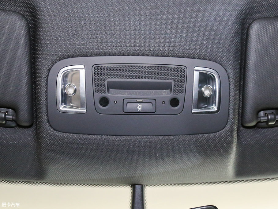 2015WTT Coupe 45 TFSI