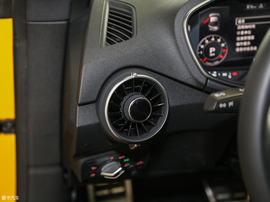 2015WTT Coupe 45 TFSI