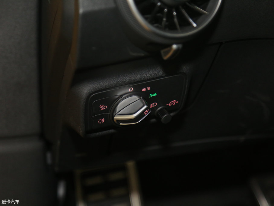 2015WTT Coupe 45 TFSI