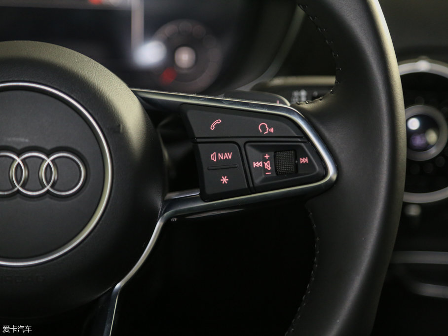 2015WTT Coupe 45 TFSI