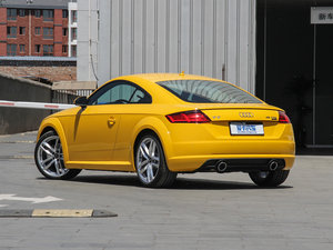 2015款45 TFSI quattro 左后45度