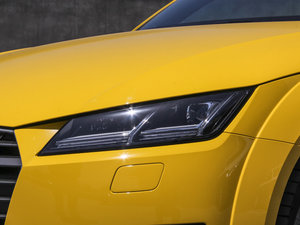 201545 TFSI quattro ^