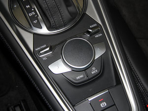 2015款45 TFSI quattro 中控区