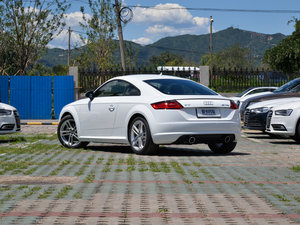2015款45 TFSI 左后45度