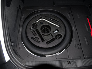 2015款45 TFSI 备胎