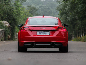 2015款45 TFSI quattro 正后	
