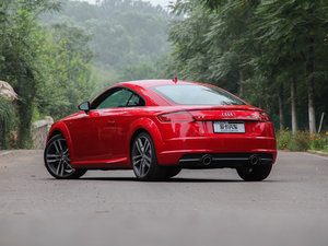 2015款45 TFSI quattro 左后45度