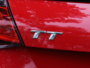 201545 TFSI quattro ^