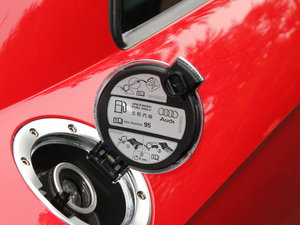 201545 TFSI quattro ^