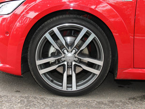 2015款45 TFSI quattro 轮圈