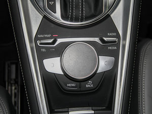 201545 TFSI quattro п؅^