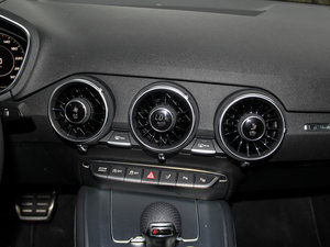 201545 TFSI quattro {L