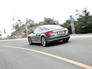 201545 TFSI quattro w^