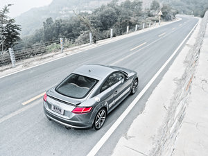 201545 TFSI quattro w^