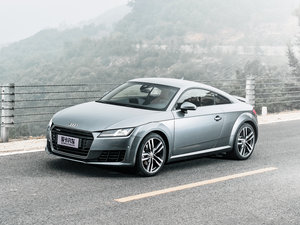 2015款45 TFSI quattro 整体外观