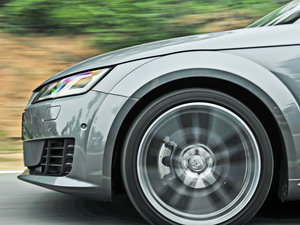 201545 TFSI quattro ^