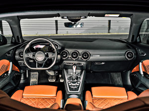 201545 TFSI quattro п؅^(q)