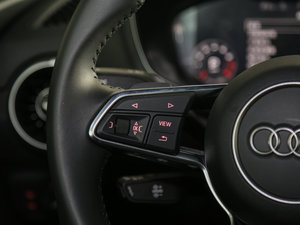 2015款45 TFSI 中控区