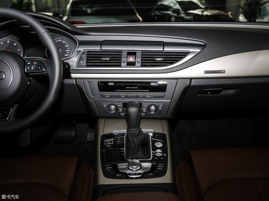 2016WA7 40 TFSI quattro g