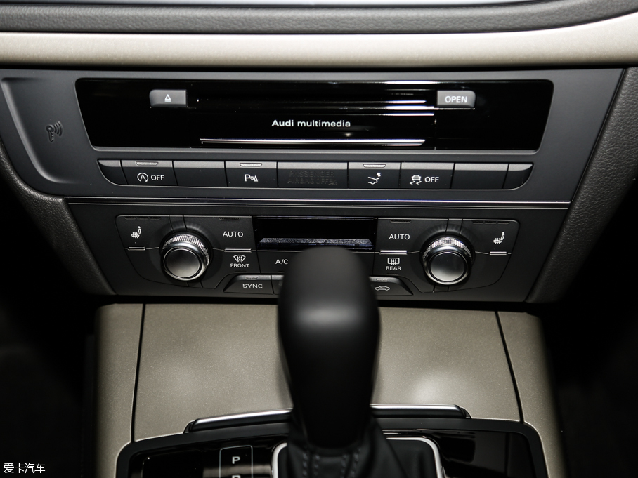 2016?yun)WA7 40 TFSI quattro g(sh)