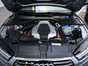 2016款50 TFSI quattro 舒适型 发动机