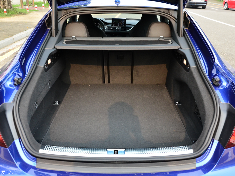 2016?yun)WS7 Sportback 4.0 TFSI quattro