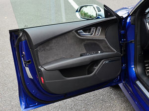 2016Sportback 4.0 TFSI quattro g