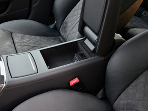 2016Sportback 4.0 TFSI quattro g