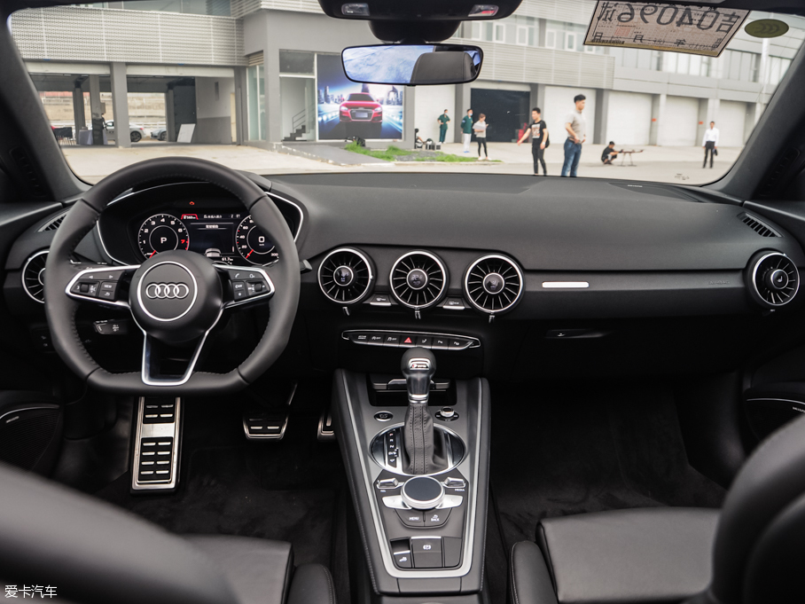 2015WTT Roadster Roadster 45 TFSI quattro