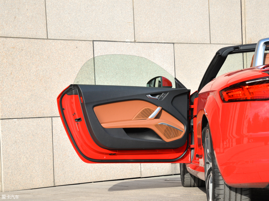 2015WTT Roadster Roadster 45 TFSI quattro