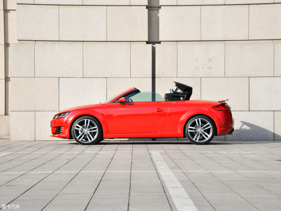 2015WTT Roadster Roadster 45 TFSI quattro