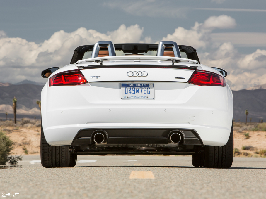 2015WTT Roadster Roadster 45 TFSI quattro