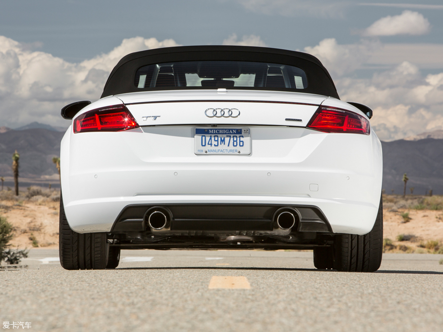 2015WTT Roadster Roadster 45 TFSI quattro