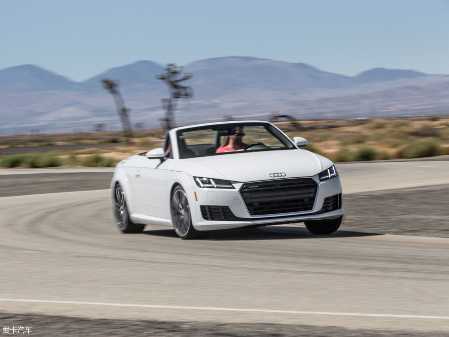 2015WTT Roadster Roadster 45 TFSI quattro