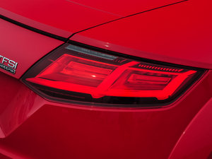 2015Roadster 45 TFSI quattro ^