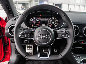 2015Roadster 45 TFSI quattro п؅^