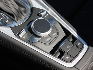 2015Roadster 45 TFSI quattro п؅^