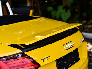 2015Roadster 45 TFSI quattro (x)(ji)^