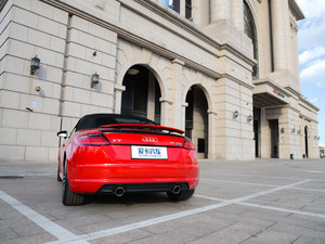 2015Roadster 45 TFSI quattro w^