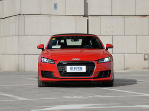 2015Roadster 45 TFSI quattro ^