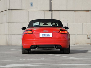 2015Roadster 45 TFSI quattro ^