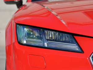 2015Roadster 45 TFSI quattro ^